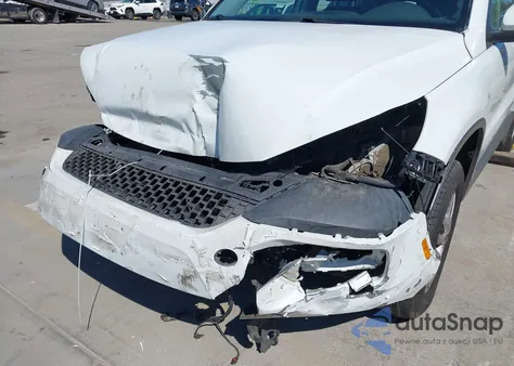 2015 Volkswagen Tiguan S из США, поврежденный, VIN WVGAV7AX2FW510703